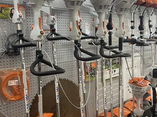 Sauser's Hardware