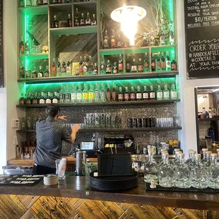 Bar