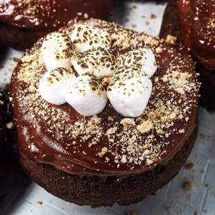 Chocolate toasted marshmallow. Try to resist. Yum