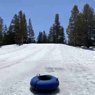 Tubing is sooo fun!! (4.1.2022)