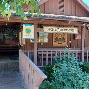 the entrance to the restaurant