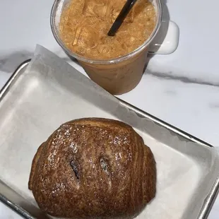 Chocolate croissant &amp; thai chai