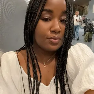Genelle L.