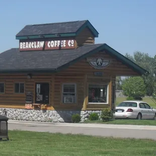 Gourmet Fresh Roast Coffee, Latte, Cappuccino, Chai and Smoothies