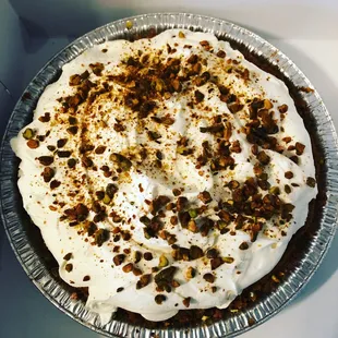 Pistachio cream pie