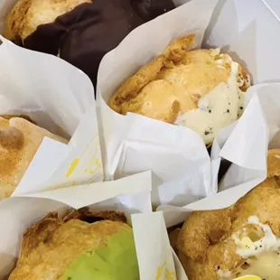 Cream puffs