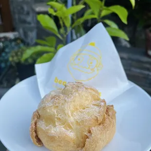 Original Cream Puff