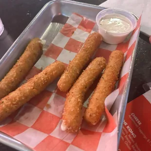 Mozzarella sticks