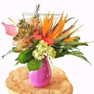 A radiant tropical bouquet.
