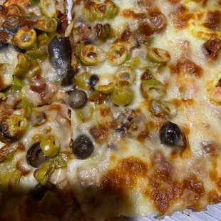 Veggie Special minus the onion, extremely greasy, and the vegetables have no flavor.