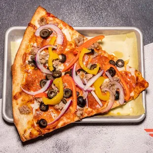 Cal Combination Pizza