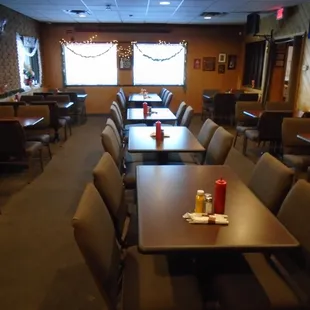 Backup dining room (on the right side when you enter).