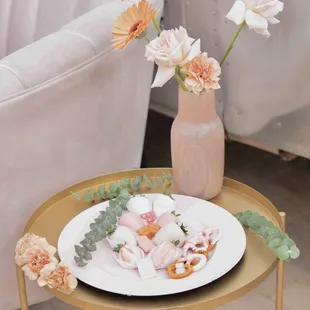 Baby shower chocolate covered strawberries for dessert trays!