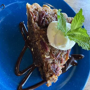 Chocolate pecan pie