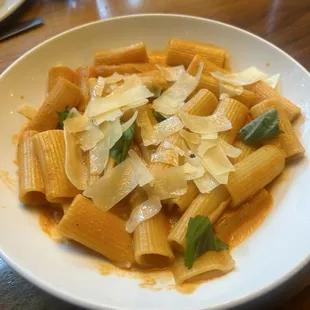 Spicy Rigatoni alla Vodka