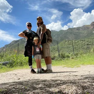 Obligatory pre hike family photo.