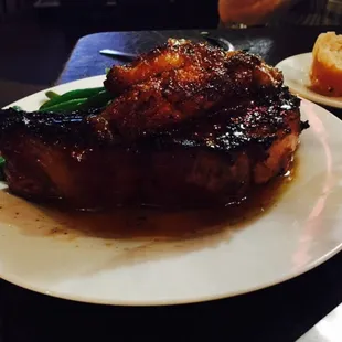 this is a gem of a place.super food. All of us enjoyed our food, the house wine was wonderful.