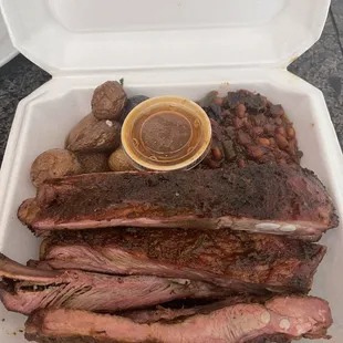 Beau’s Bayou Smokehouse