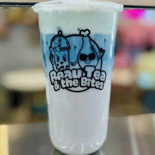 Butterfly pea milk tea