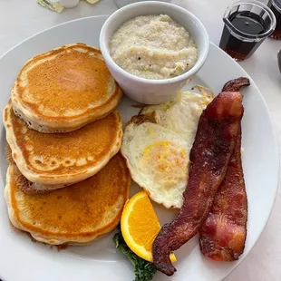 Grand Slam pancakes, eggs over easy, bacon and grits