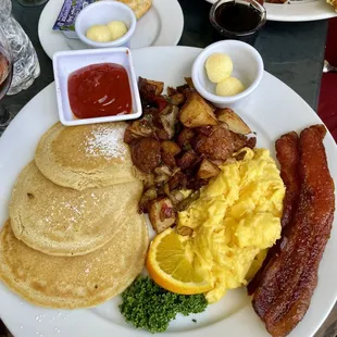 Grand Slam Breakfast