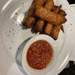 Mozzarella sticks
