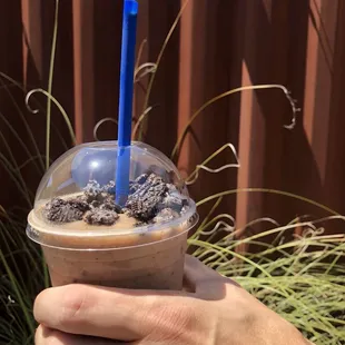Oreo milkshake special!