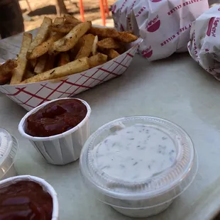 B3. Burger B8. Burger Hand-Cut Russet Fries