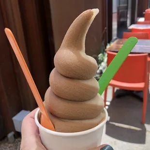 Vegan soft serve swirl!