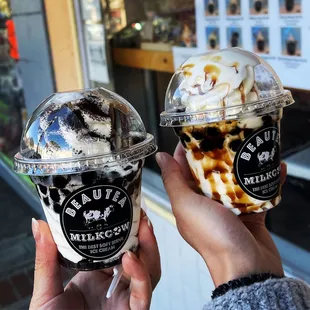 Cookie and cream ice cream and brown sugar pearl ice cream