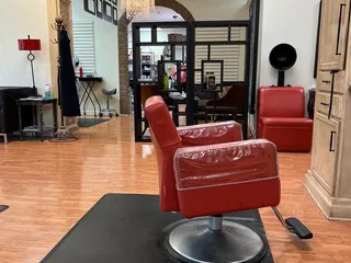 Jagged Edge Salon Spa & Boutique