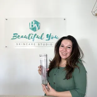 Signature Hydrafacial