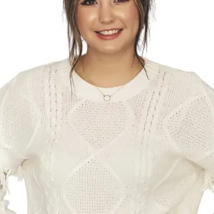 Tayler Valdez, Licensed Esthetician