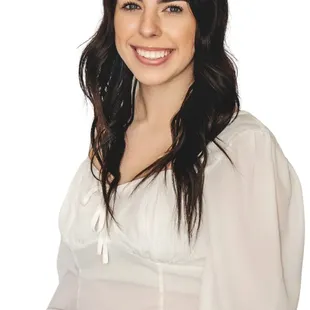 Miranda Marhofer, Licensed Esthetician