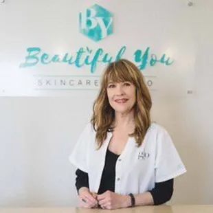 Julie Hannigan is one of our talented Licensed Estheticians