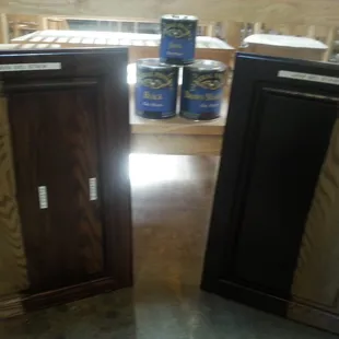 General Finishes Java Gel Stain, we have it!