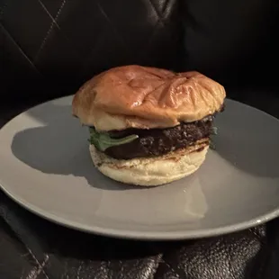 SIGNATURE STEAKHOUSE BURGER