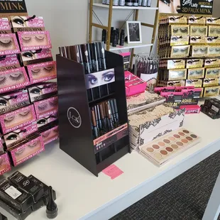 Lashes