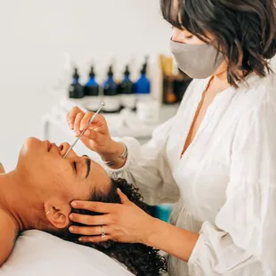 Facial reflexology with Marissa