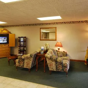 MH BeaverDamInn BeaverDam KY Property Lobby