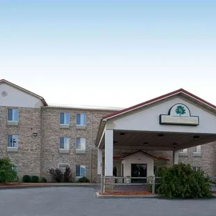 MH BeaverDamInn BeaverDam KY Property Exterior