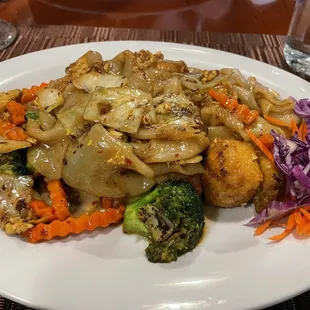 Pad see ew with tofu