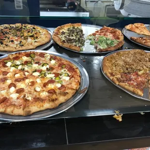 Buffett for a school fundraiser