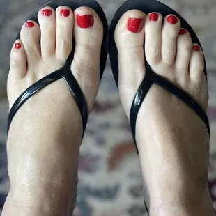 Another gorgeous pedicure from Bebe Nail Salon. Love these happy ladies and their nail spa skills.