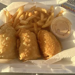 Cheesesteak egg rolls