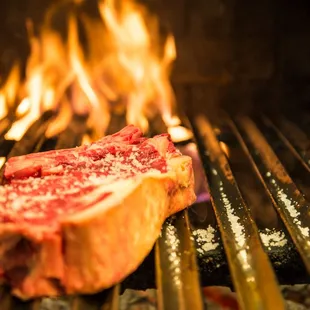 Great Health Benefits Of Eating Meat + How To Cook A Ribeye