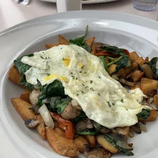 Becky's Healthy Bowl- egg whites but has yolk? Could use more egg whites for price! Tasty though!