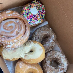 1/2 dozen Becker&apos;s donuts