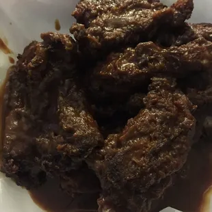 This is suppose to be the Chicken dinner that you can tell just by looking at it, is old and drowned in sauce.