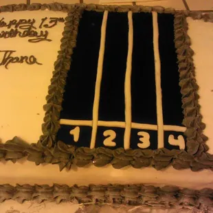 RACE TRACK BIRTHDAY CAKE